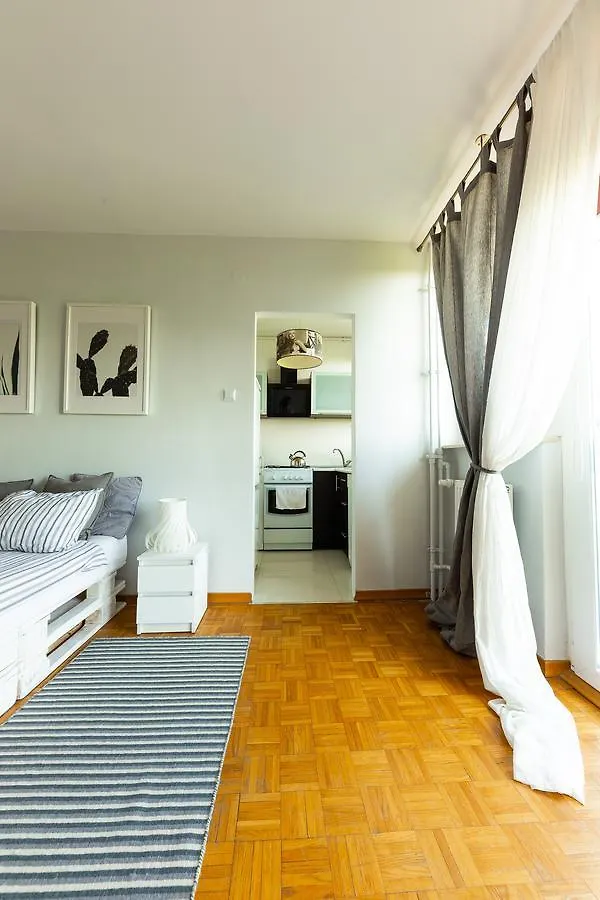 Warszawa Apartamenty - Promyk Apartment