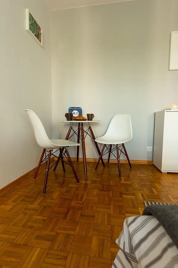 Warszawa Apartamenty - Promyk Warsaw
