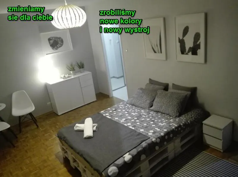 Apartment Warszawa Apartamenty - Promyk Poland